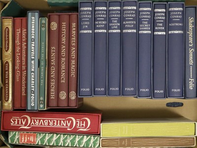 Lot 1 - Folio Society A collection of books published...