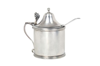 Lot 2122 - A George III Silver Mustard-Pot