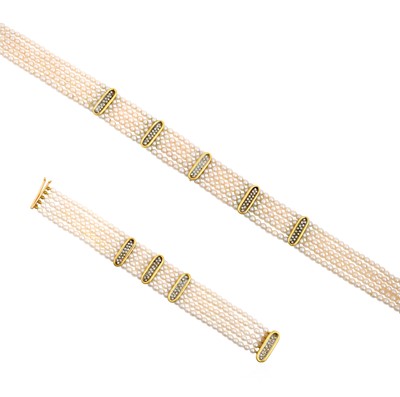 Lot 2034 - An 18 Carat Gold Cultured Pearl and Diamond...