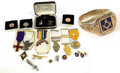 Lot 38A - A 9 Carat Gold and Enamel Masonic Signet Ring,...