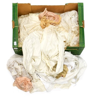 Lot 2098 - Early 20th Century Ladies Costume and...
