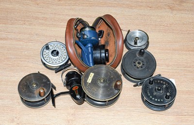 Lot 101 - An Assortment of Various Reels