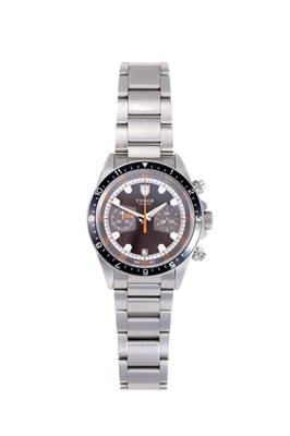 Lot 2198 - Tudor: A Stainless Steel Automatic Calendar...