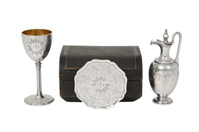 Lot 2076 - A Three-Piece Victorian Silver Travelling Communion-Set