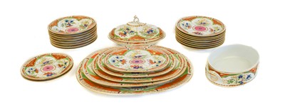 Lot 75 - A Chamberlains Worcester Porcelain Dinner...