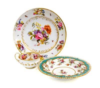Lot 68 - A Swansea Porcelain Muffin Dish, circa 1814-23,...