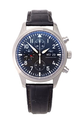 Lot 2149 - IWC: A Stainless Steel Automatic Day/Date...