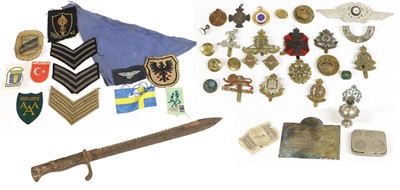 Lot 161 - A German 1898/05 NCO Butcher Bayonet, second...