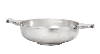 Lot 2095 - A George V Silver Quaich