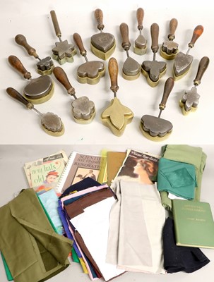Lot 2177 - *Collection of Millinery Accessories...