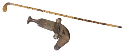 Lot 173 - A 19th Century Arab Jambiya, the 18cm curved...