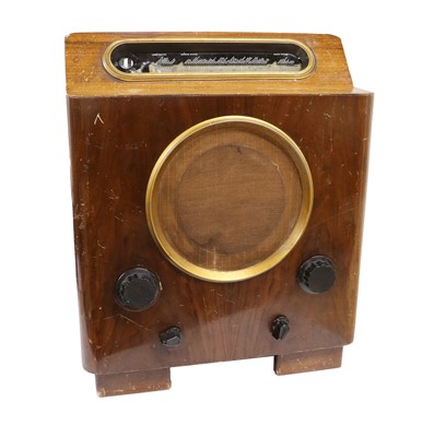 Lot 106 - A Second World War Period Murphy Home Radio...