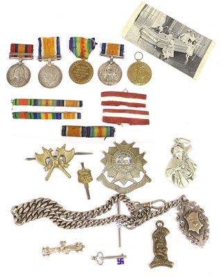 Lot 15 - A Queen's South Africa Medal, with clasp CAPE...