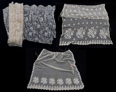Lot 2053 - Early 20th Century Cream Machine Lace Flounce...