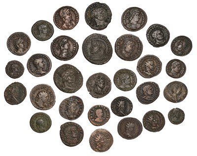 Lot 8 - Roman Imperial, 30x Antoniniani, Maiorinae,...