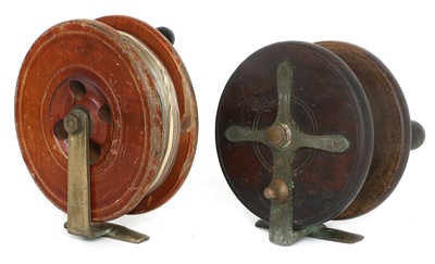 Lot 3143 - An Allcocks 4 1/2"  Starback Wood Reel