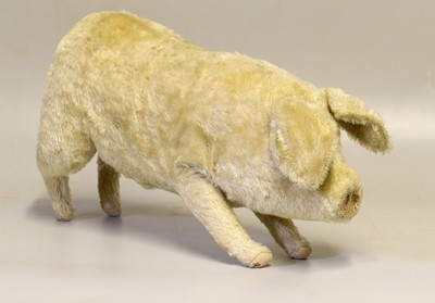 Lot 2094 - Early 20th Century Steiff Plush Mohair...