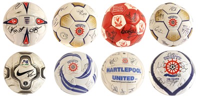 Lot 3050 - Autographs Footballs