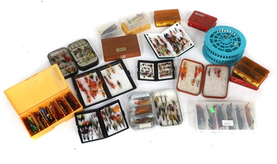 Lot 3130 - A Quantity of Flies and Fly Boxes