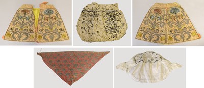 Lot 2100 - Early 17th Century Forehead Cloth of...