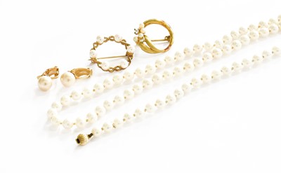 Lot 60 - A Small Quantity of Jewellery, comprising of a...