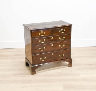 Lot 671 - A George III Mahogany Straight-Front Chest of...