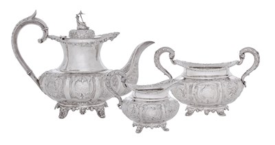 Lot 794 - A Three-Piece William IV Irish Silver Coffee-Service