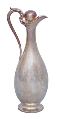 Lot 1012 - A Victorian Silver Claret-Jug With An Associated Stopper