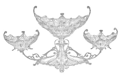 Lot 1088 - A George V Silver Table-Centrepiece