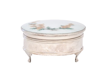 Lot 398 - An Elizabeth II Silver and Enamel Jewellery-Box