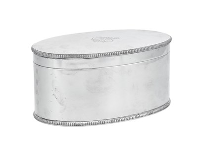 Lot 854 - A George V Silver Biscuit-Box