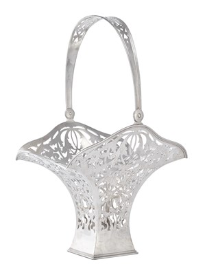 Lot 945 - An American Silver Basket