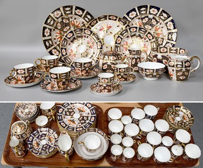 Lot 32 - A Quantity of Royal Crown Derby Imari Tea and...