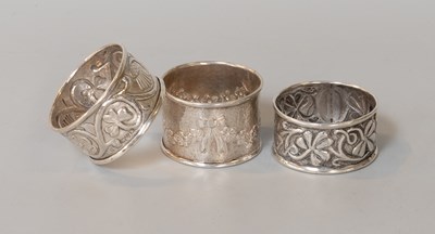 Lot 115 - An Edward VII and a George V Silver...