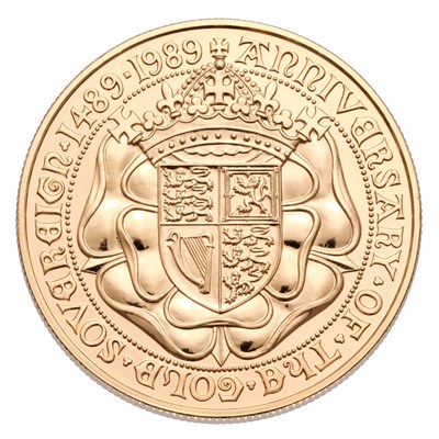 Lot 157 - Elizabeth II, Gold Five Pounds 1989, struck to...