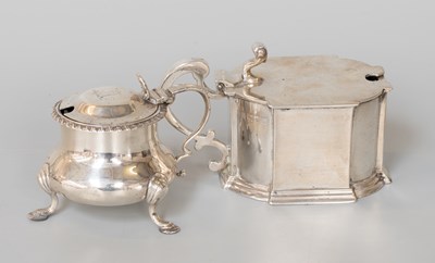 Lot 56 - A George V Silver Mustard-Pot, by Samuel...