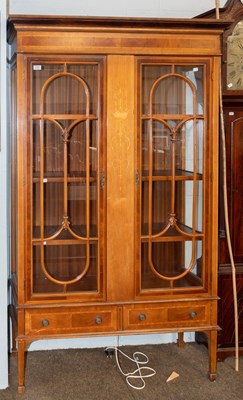 Lot 1207 - A Reproduction Inlaid and Crossbanded Mahogany...