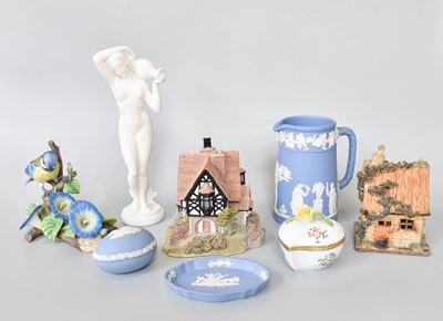 Lot 275 - Assorted Ceramics, including Wedgwood...