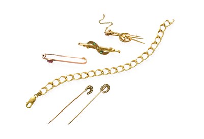Lot 244 - A Small Quantity of Jewellery, including a 9...