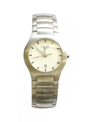 Lot 385 - A Stainless Steel Quartz Longines Wristwatch