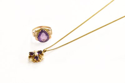 Lot 423 - A Synthetic Sapphire Ring, the pear cut...