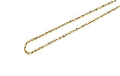 Lot 397 - An 18 Carat Bi-Colour Gold Fancy Link Chain,...