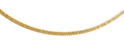 Lot 422 - A 9 Carat Tri-Colour Gold Fringe Necklace,...
