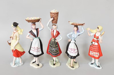 Lot 252 - A Set of Thirteen Portuguese Vista Alegre...