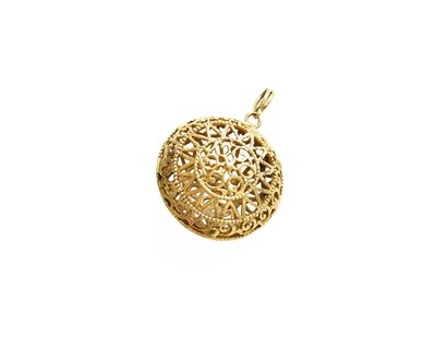 Lot 407 - A 9 Carat Gold Pendant, of round openwork cage...
