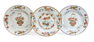 Lot 339 - A Chinese Porcelain Plate, Yongzheng/early...