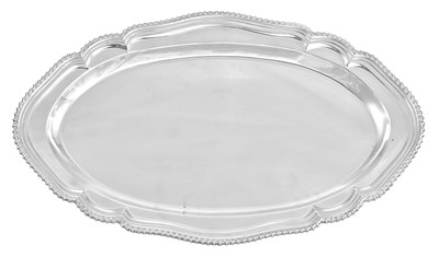 Lot 1039 - An Elizabeth II Silver Meat-Dish