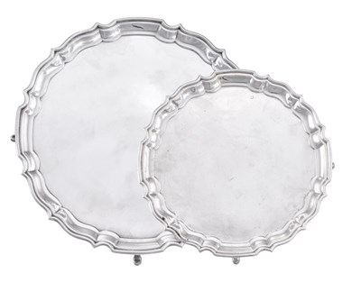 Lot 1138 - A Graduated Pair of George V Silver Salvers