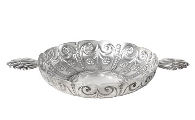 Lot 2560 - An Edward VII Silver Sweetmeat-Dish