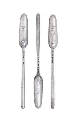 Lot 2458 - A Set of Three George III Silver Marrow-Scoops